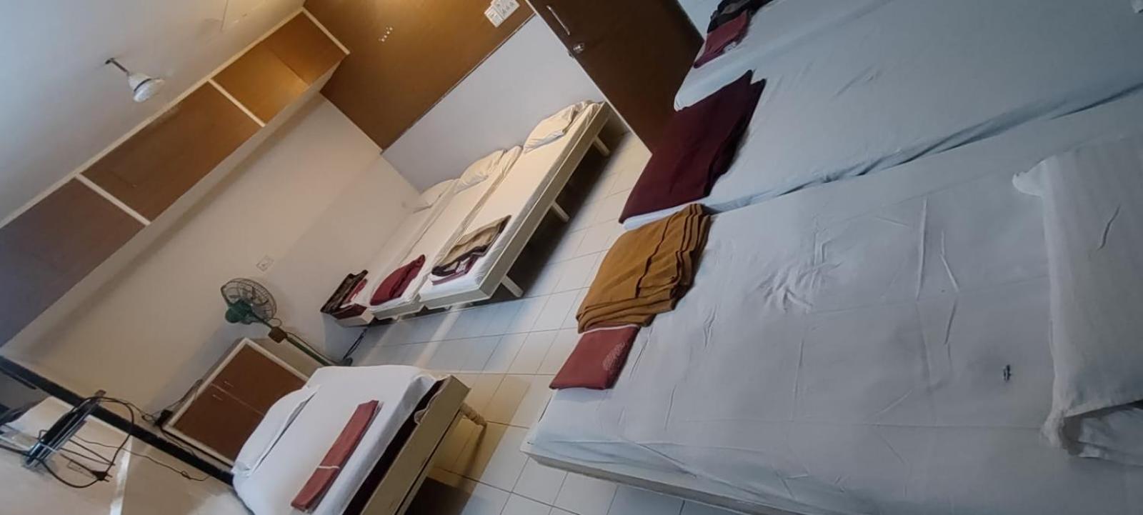 Hotel Tulsi Vadodara Exterior photo